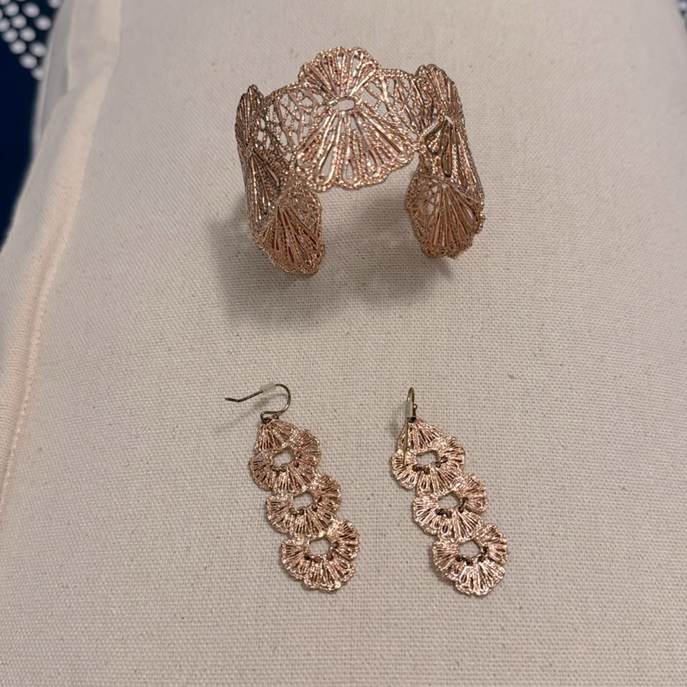EARRING AND CUFF BRACELET SET